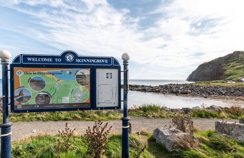 Skinningrove Apartment | Sea Breeze - Two Bedroom Apartment, Sleeps 4