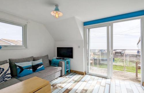 Selsey House | Sea Esta