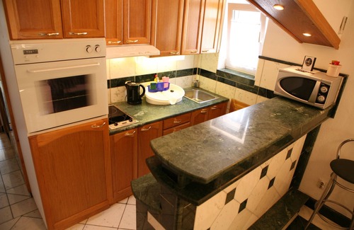 Slatine Apartment | Sea front stone house