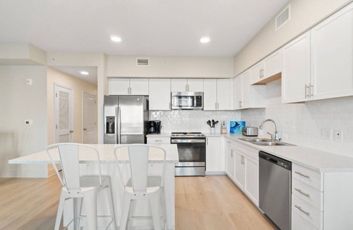 Gulf Shores Condo | Sea Glass 209 | Beachside Upgraded Amenities | Zero Entry Pool & Splash Pad | My Beach Getaways