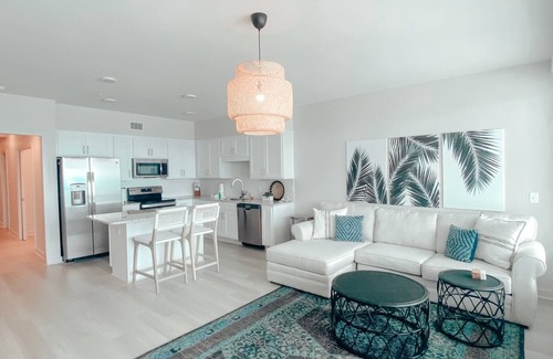 Gulf Shores Condo | Sea Glass Beachfront Condo! Modern and Clean. Best Location in Gulf Shores!