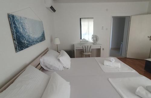 Slatine Apartment | Sea Land 1