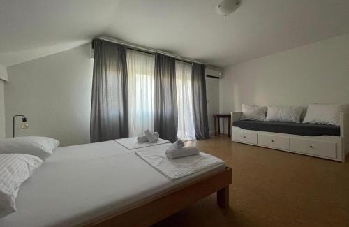 Slatine Apartment | Sea Land 2