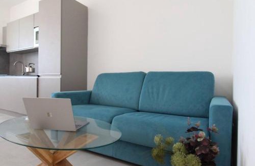Casa Santa Apartment | Sea & Pool Apartment