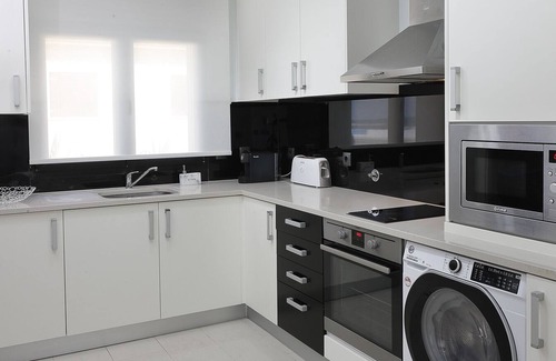 Pedrogao Apartment | SEAFRONT APARTMENT WITH POOL