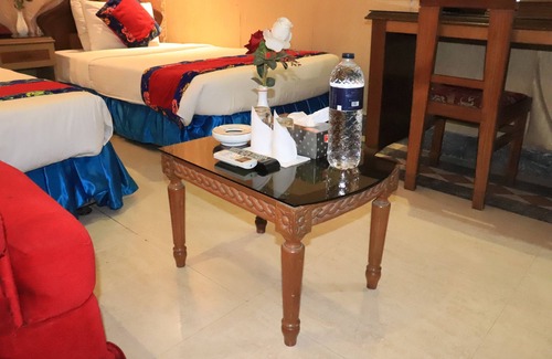 Uttara Hotel | Sea Shell Hotel & Restaurant