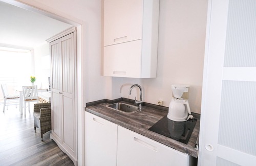 Gluecksburg Apartment | Sea View Apartment on the Beach