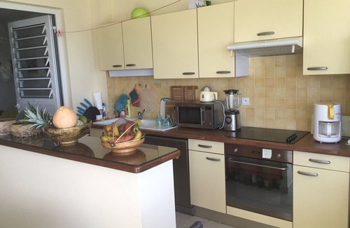 Sainte-Luce House | SEA VIEW for this charming T2 a few steps from the beach and the village of Ste Luce