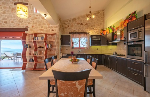 Skinaria Villa | Sea View Nisaki Villa with private pool!