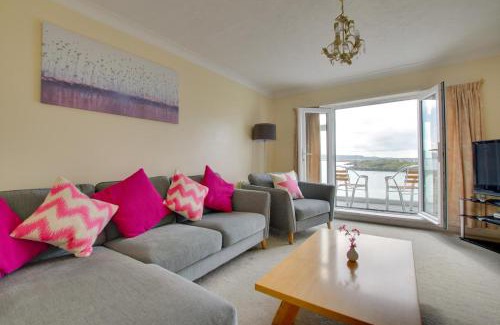 Wyke Regis House | Seafarer