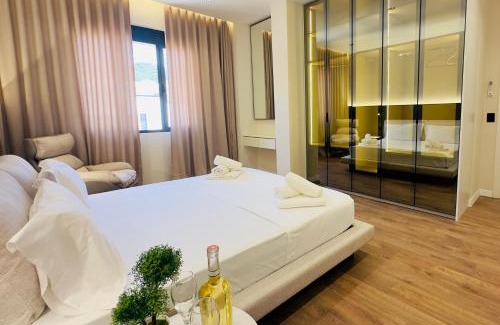 Jala Apartment | Seafront Penthouse with Sunset Views & Jacuzzi