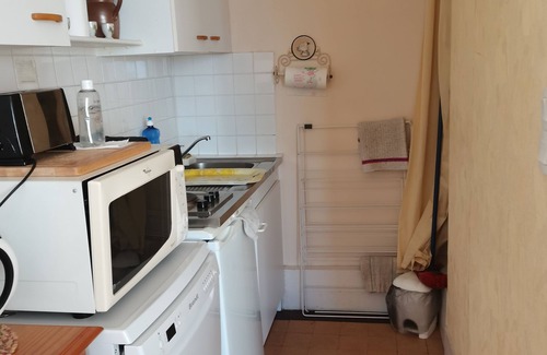 Cotes d'Armor Apartment | Seafront studio close to shops.