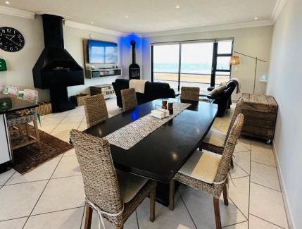 Rand Rifles Apartment | SeafrontC