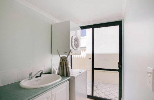 Rockingham Villa | Seahaven by Rockingham Apartments