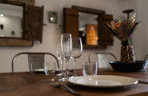 Tossa de Mar Apartment | SeaHomes Vacations - Centric Apt 100m Beach and PKG