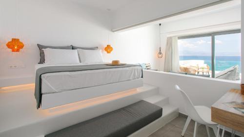 Maragas Apartment | Seanfinity Beachfront Suites