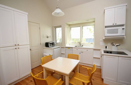 Seaside House | Seaside "Atrium" |Spacious 1BR | 2 FULL Baths | sleeps 4 |Pet friendly!
