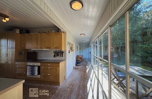 Kragero Cabin | Seaside cabin with boat and beach in Kragerø