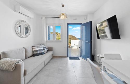 Steniai Apartment | Seaside & Modern Flats by Explore Andros