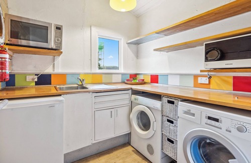 Lyall Bay House | Seaside Nook - Wellington Holiday Home