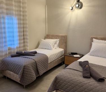 Paralia Ofryniou Apartment | SeaViewApartment