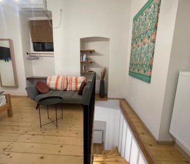 Sololaki Apartment | Sebastian`s stylish apartment in old town