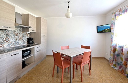 Manerba del Garda Apartment | Secluded and quiet apartment. cool and comfortable