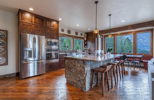 Martin City House | Secluded River Retreat 8 minutes from West Entrance to Glacier National Park.