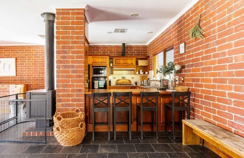 Kondoparinga House | Secluded, Stylish, and Spacious – The LostPlot