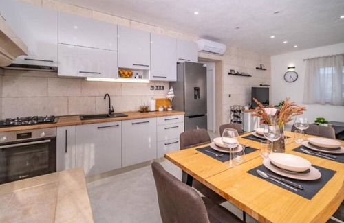 Praznica House | Secluded Vacation House Bračuta With Swimming Pool