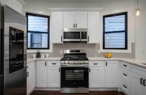 Communipaw Apartment | Secret Escape 20 Min from NYC N 1