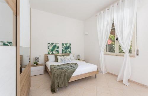 Oristano Historic Centre Apartment | Secret Garden - Big garden near station & centre