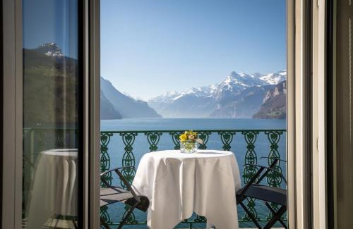 Brunnen Hotel | Seehotel Waldstätterhof Swiss Quality