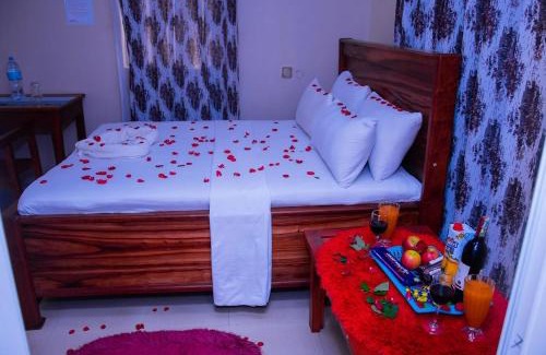 Arusha Cabin | SEELA CLASSIC LODGE-Mbauda Arusha Tanzania