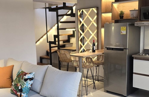 Medellin Apartment | SELECT Medellin-301, 1-bedroom apartment with AC and WiFi- Near El Poblado