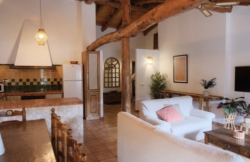 Guimera Cottage | Self catering Cal Caminer for 9 people