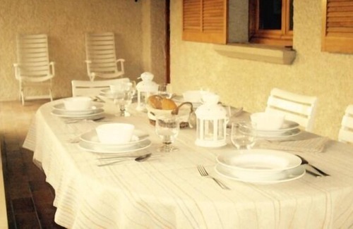 Muruzabal Cottage | Self catering El Jardín de Muruzábal for 23 people