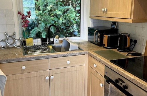 Charmouth Apartment | Self-catering studio in beautiful Charmouth