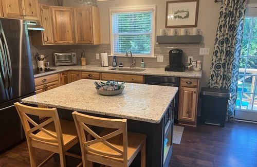 Denver House | Self Check In! Super Cute Studio Apartment! Private Entrance!