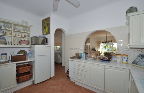 Meia Praia House | Semi-detached Villa with 1 Bedroom located near Meia Praia beach - Lagos