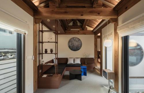Seochon House | Seoul Jongno Hanok Stay Seochonbyuldang-Subway5mim