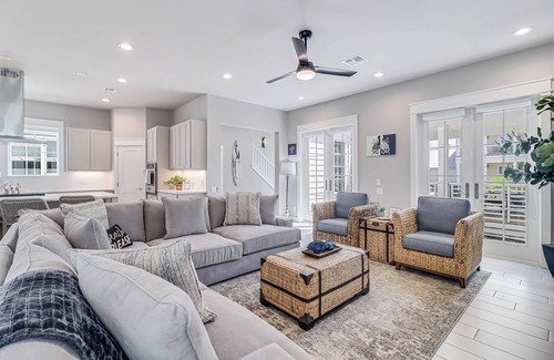 Cinnamon Shore House | Serene, 3-BR Coastal Home@Cinnamon Shore North By Beach, Lake & Luxe Pool!