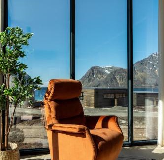 Vagan House | Serene cabin in Lofoten with sauna