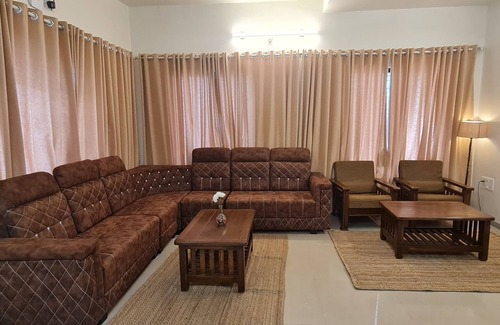 Khodala Hotel | Serene Fog Valley by Stay Serene
