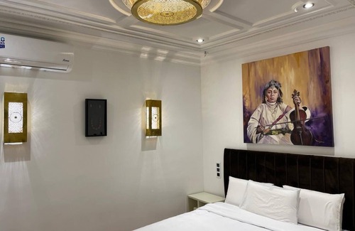 Riad Zitoun Jdid House | Serene riad with AC in Marrakesh, 5 bedrooms for a dreamy stay price is per room