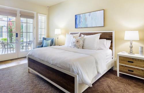 La Quinta Villa | Serene Studio in the Resort-Style Legacy Villas Complex