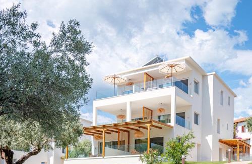 Paliouri Apartment | Serenity Hill