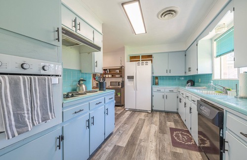 Woodson Village - Pershing House | Serenity In The City With Huge Backyard 4 Bedroom Home by RedAwning