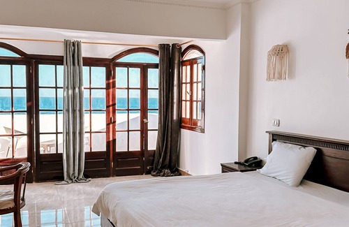 Sharm El Sheikh Cabin | Serenity Lodge