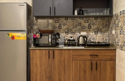 Ash-Shruq Apartment | Settle Inn South 90 Apartments